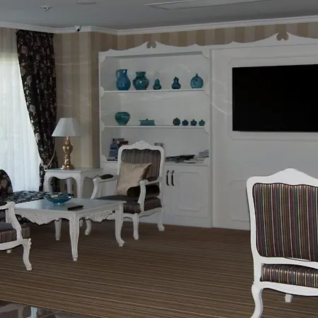 Отель Grand Gocek