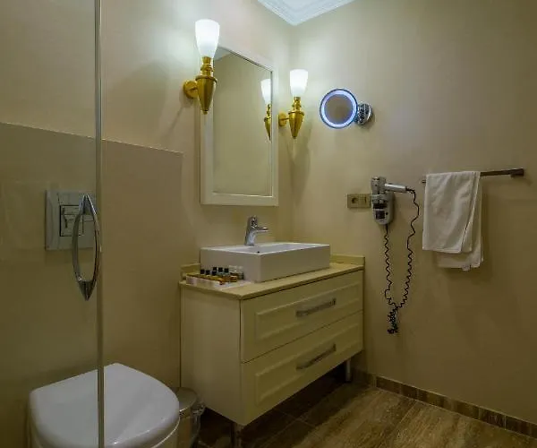 Отель Grand Gocek